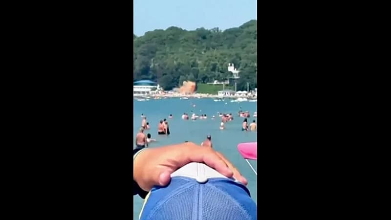 Dron Pogodio Plažu Kod Gelendžika: Šestoro Poginulih, Među Njima Troje Dece