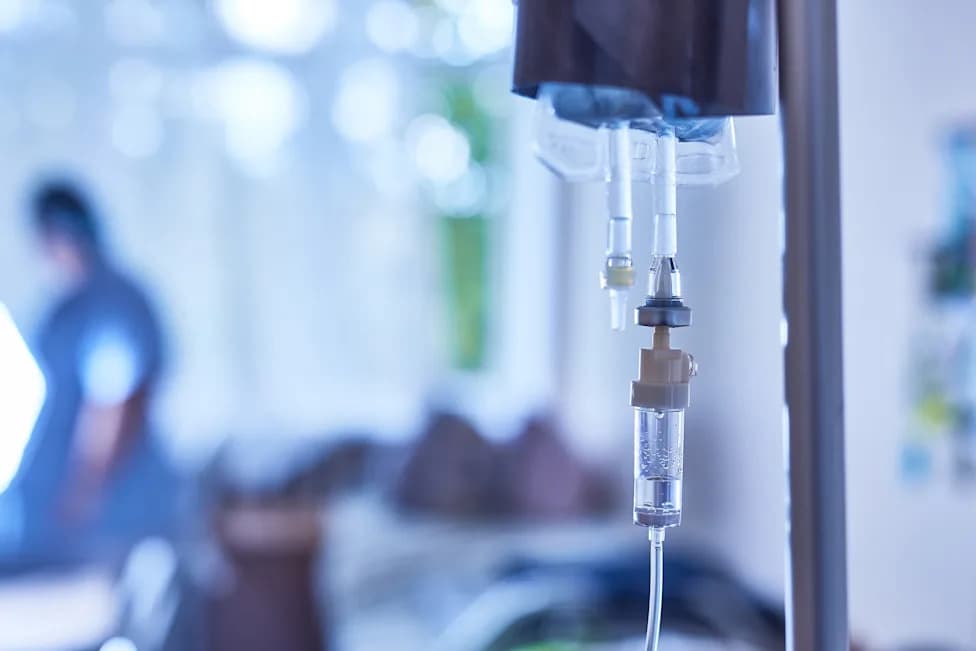 Zašto nedostaju karboplatin i cisplatin — kako ekonomski pritisci ugrožavaju hemoterapiju