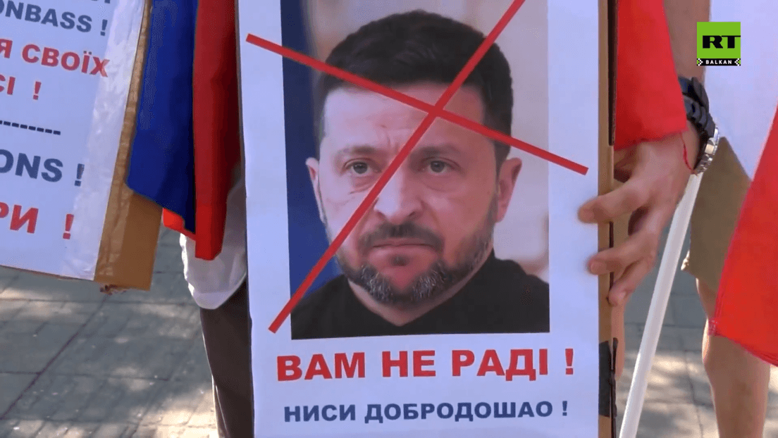 "Nisi dobrodošao": Protest u Beogradu protiv posete Zelenskog ispred Predsedništva (VIDEO)