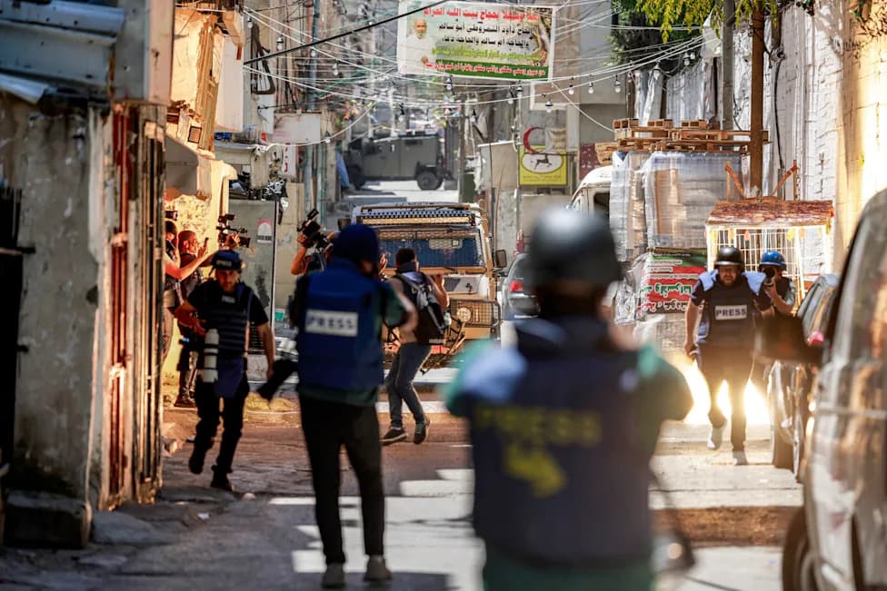 Sindikat prijavio 108 napada na palestinske novinare u julu — pritvaranja, napadi i uništavanje opreme