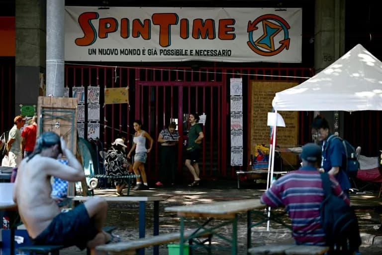 Toplotni talas pogađa izbačene porodice iz Spin Timea — stotine ljudi spava na otvorenom u Rimu