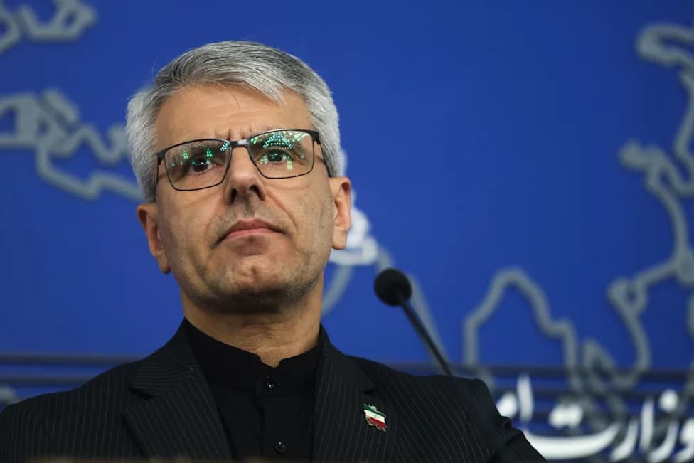 Iran Opravdava Naplatu Prolaza Kroz Hormuški Moreuz Pozivajući Se Na Ekološku Štetu