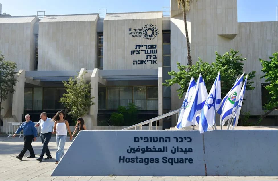 Tel Aviv‑Jafa Zvanično Preimenovao Plato Ispred Muzeja U "Trg Taoca" — Simbol Solidarnosti I Sećanja