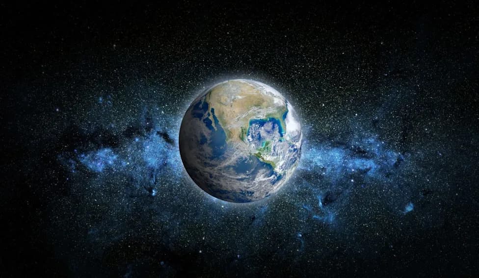 Viralni Hoaks o „Nestanku“ Gravitacije 12. avgusta: NASA Demantuje i Objašnjava Zašto Je To Nemoguće