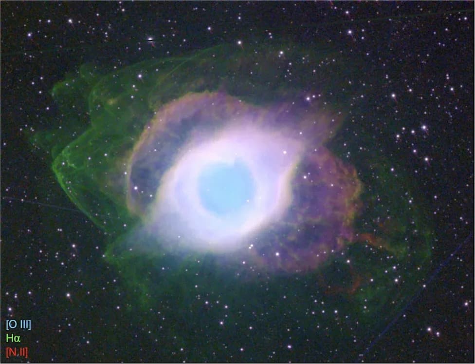 Heliks nebula otkriva kako se ostaci umiruće zvezde razgrađuju i vraćaju u galaksiju