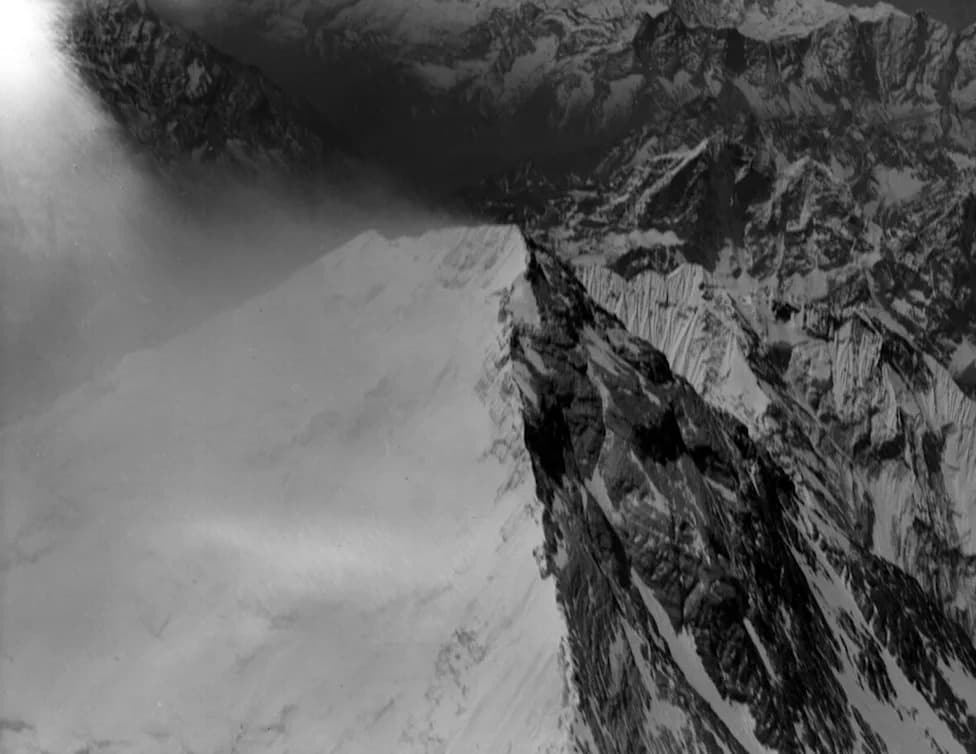 Pronađeno stopalo na Everestu ponovo otvara 100-godišnju misteriju Malloryja i Irvinea