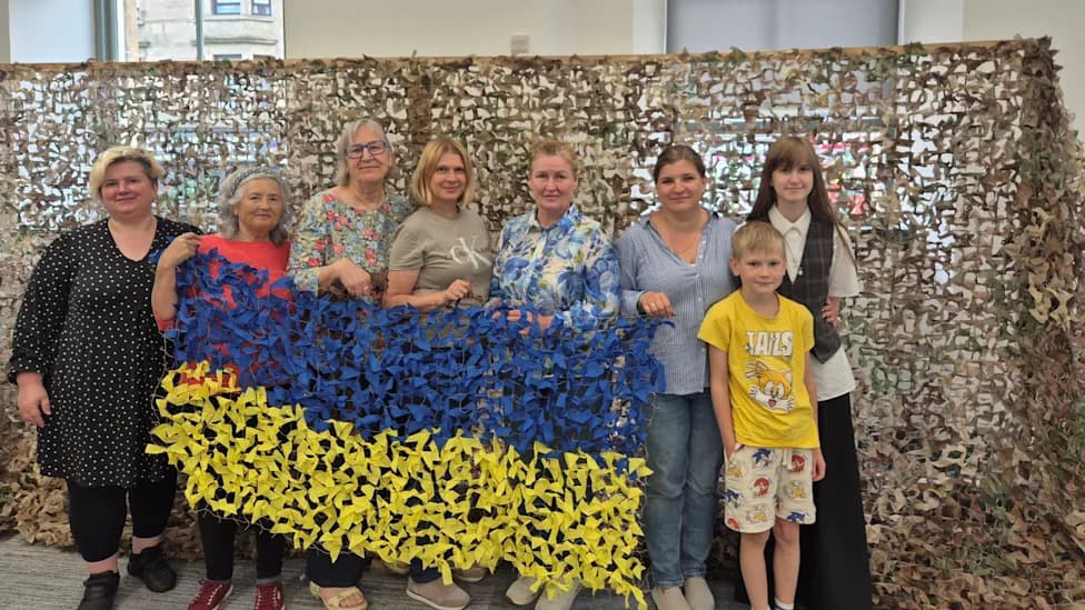 Weegie Weavers: Više Od 300 Kamuflažnih Mreža i Podrška Ukrajinskim Izbeglicama u Glazgovu