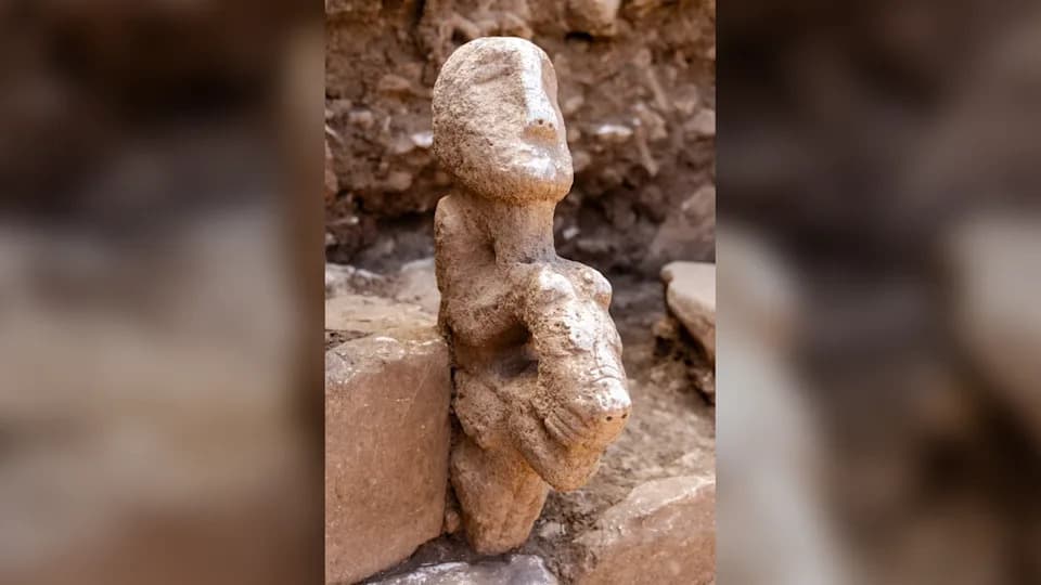 Neverovatan Neolitički Kip: Osoba Jaše Leoparda Otkrivena u Karahan Tepeu