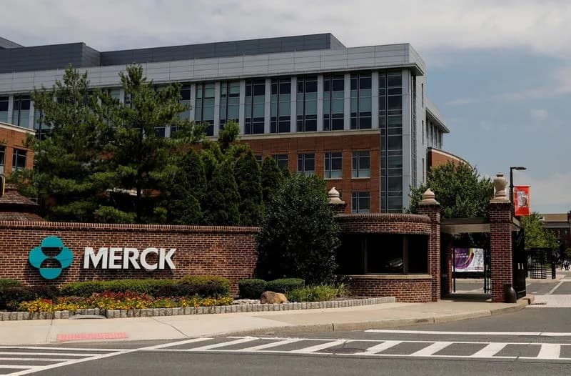 Proboj u lečenju raka: Moderna i Merck najavljuju uspeh personalizovane mRNA vakcine