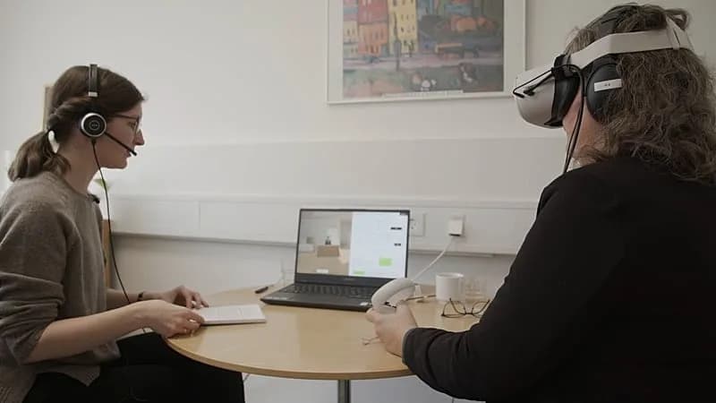 „Slobodna sam”: Kako je VR-terapija utišala glasove koje je slušala 27 godina