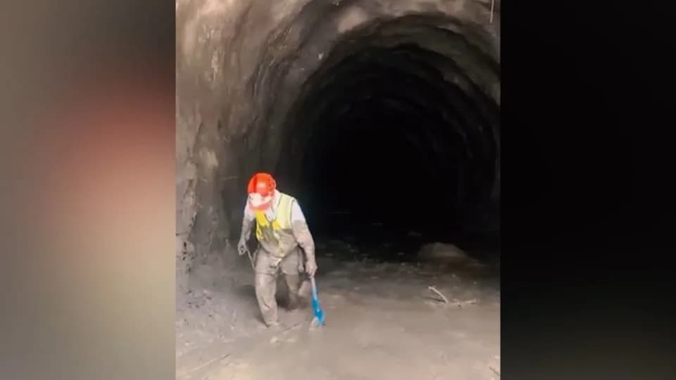 Trka Protiv Vremena: Više Od 900 Radnika Nestalo U Tunelima Hidroelektrana U Nepalu