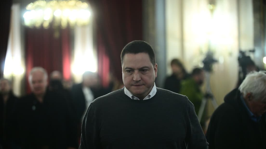 Statutarna komisija SPS-a jednoglasno isključila Branka Ružića — partiijska šteta kao obrazloženje