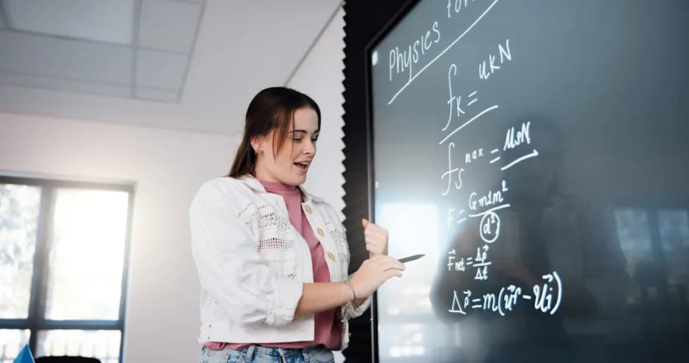 Studenti Se Prebacuju Na AI — Google Pretrage Pojmova Iz Fizike Opale Globalno (2022–2025)