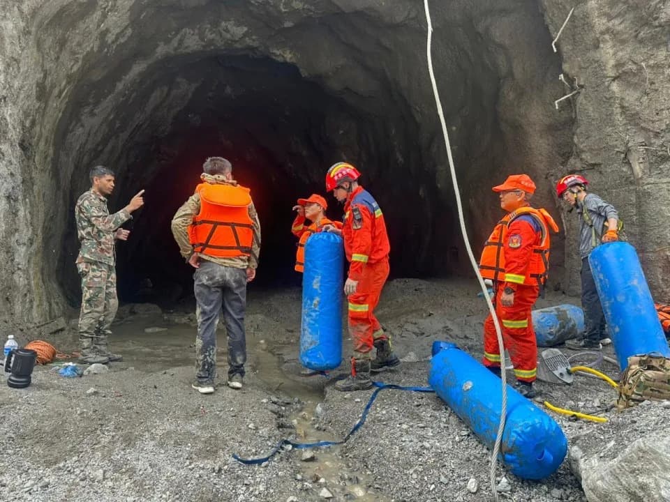 Nada U Nepalu: Inženjer Veruje Da Bi Neki Radnici Mogli Preživeti U Tunelima, Ali Vreme Ističe