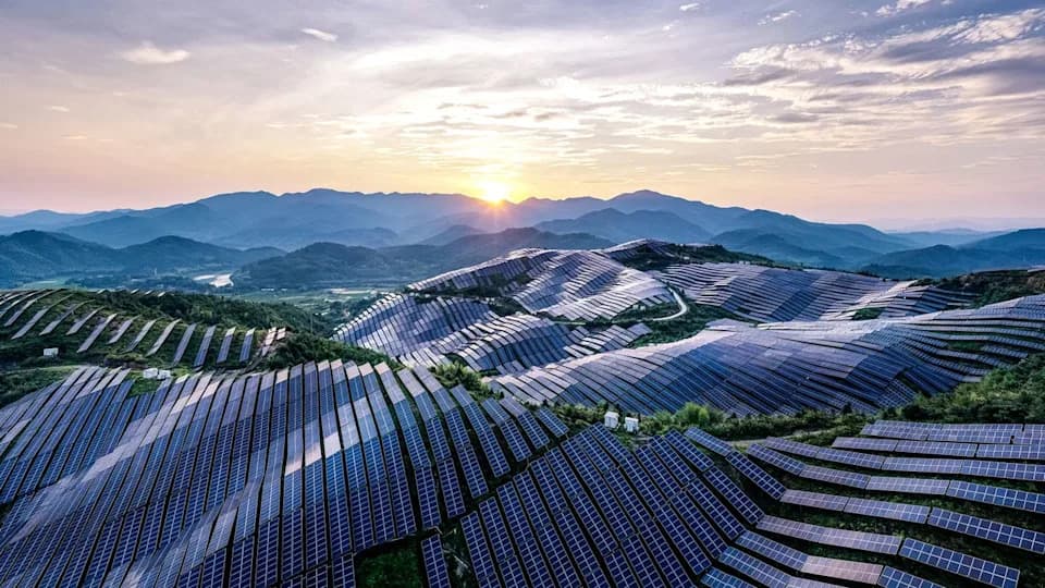 Kina: Solarni Kapacitet Po Prvi Put Prešao Kapacitet Na Ugalj — Šta To Znači