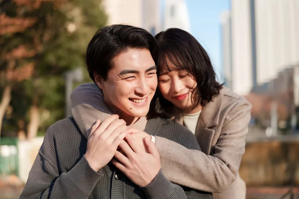 U Japanu Supružnici Moraju Imati Isto Prezime — Posrednici Spajaju Ljude Koji Već Imaju Isto Prezime