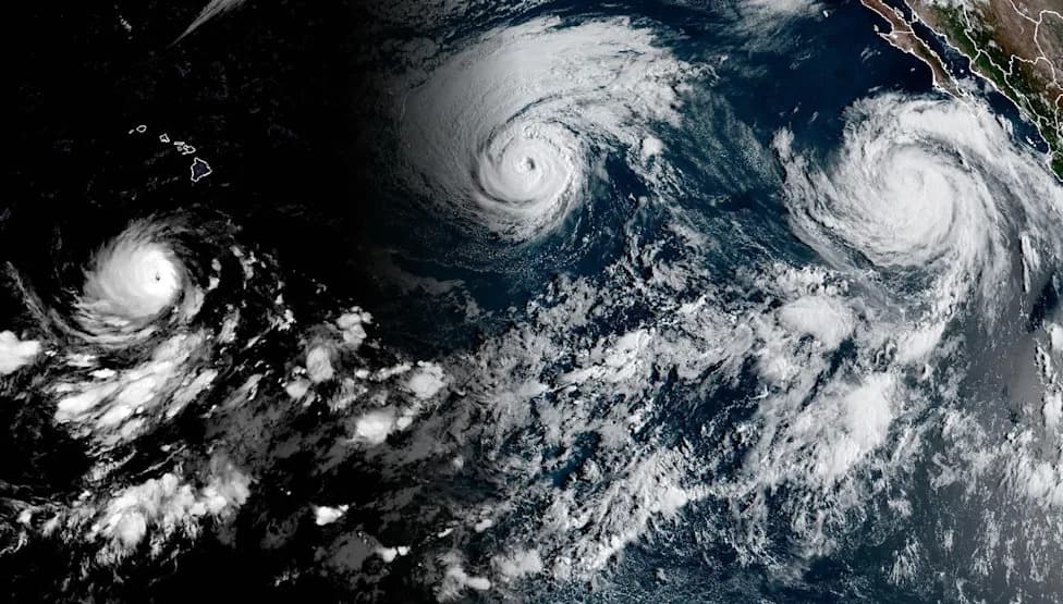 Tri uragana na Pacifiku potvrđuju snagu "super El Niño": pretnja Havajima i talasi za Meksiko