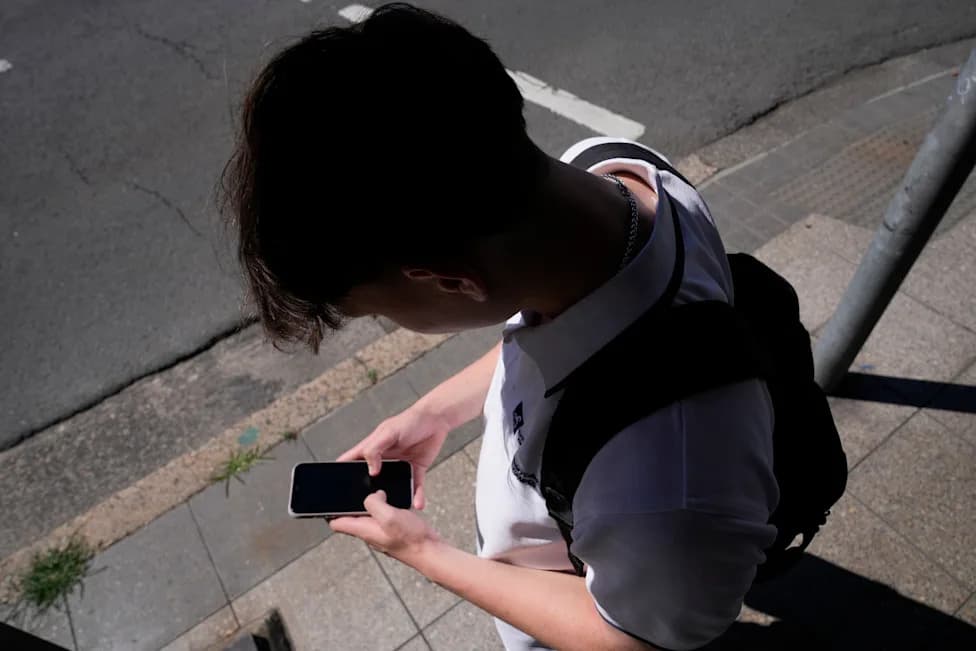 Australija predlaže izbor: korisnici mogu isključiti algoritme, poošćene mere za zaštitu dece