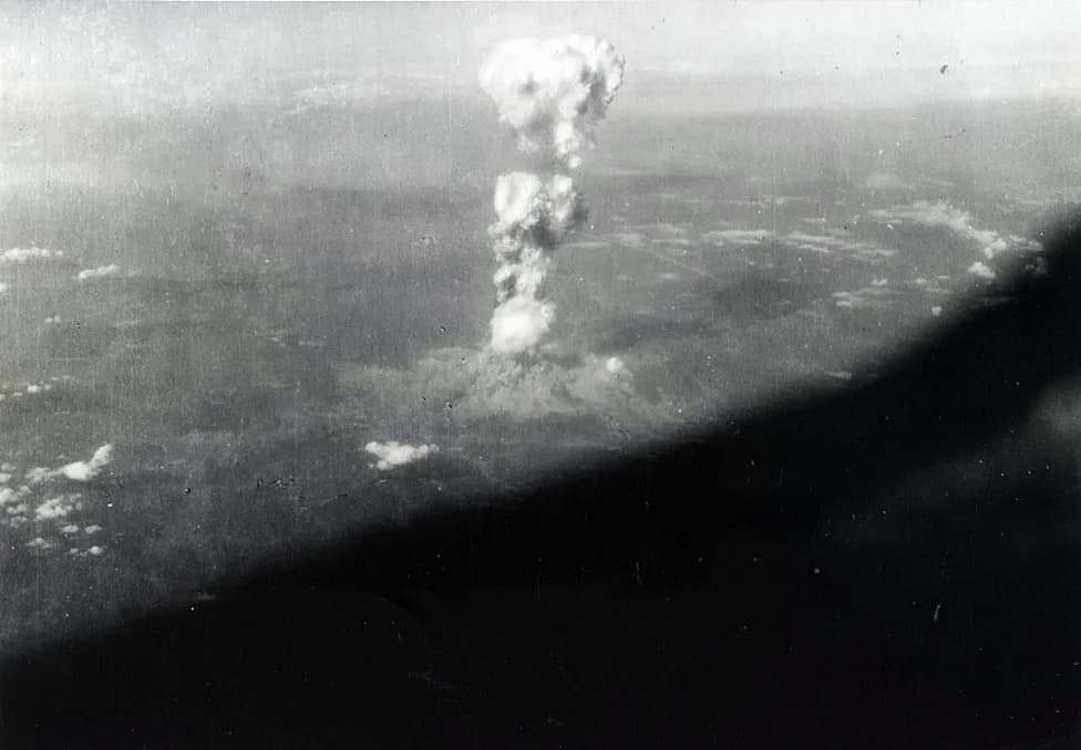 Retki dnevnik kopilota "Enola Gaya" mogao bi dostići 500.000 dolara na aukciji