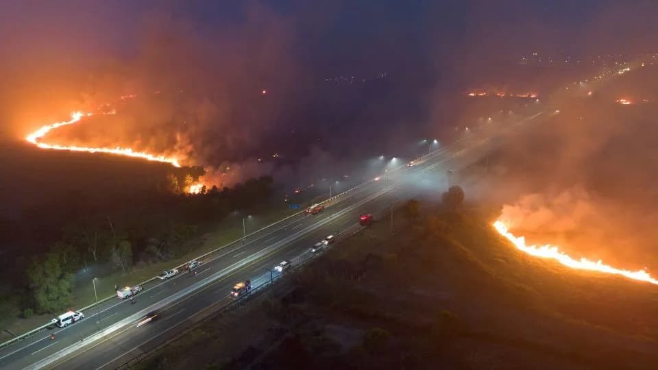 Super El Niño Ponovo Pogoršava Požare U Indoneziji — Gust Dim, Uništene Močvare I Milioni Tona Ugljenika