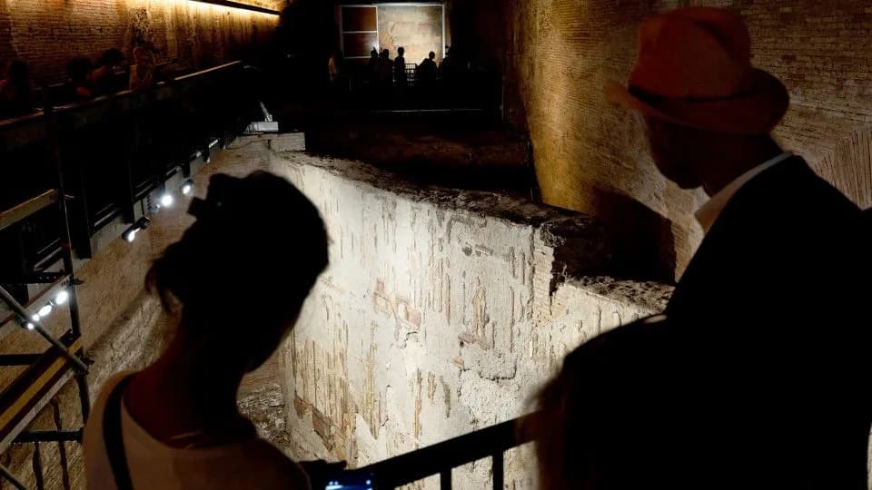 Otkriven Najveći Rimski Zidni Mozaik: Veliki Mozaik Prikazuje Misteriozni Lučki Grad