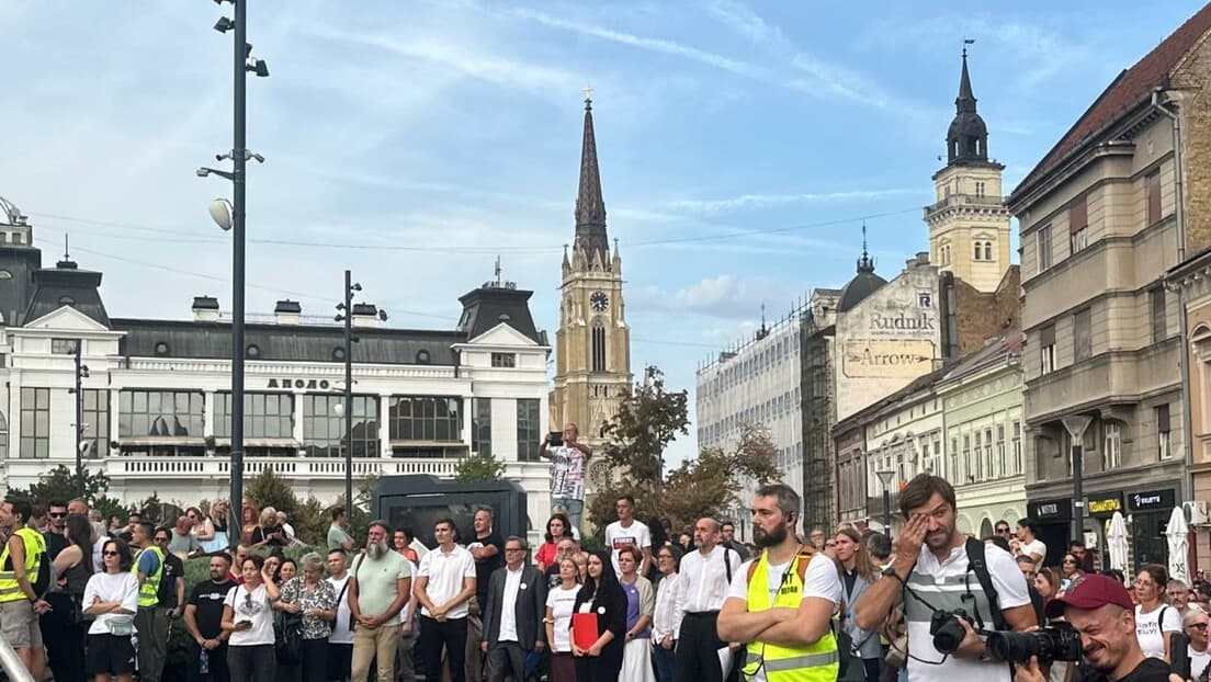 Studentska lista predstavila kandidate u Novom Sadu: Sedam govornika, 30 podržavalaca i kampanja „od vrata do vrata“