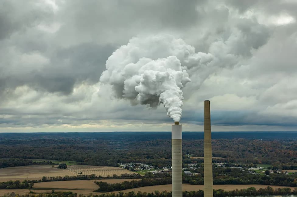 Tramp Ukida Pravila EPA: Termoelektrane Oslobođene Ograničenja Emisija