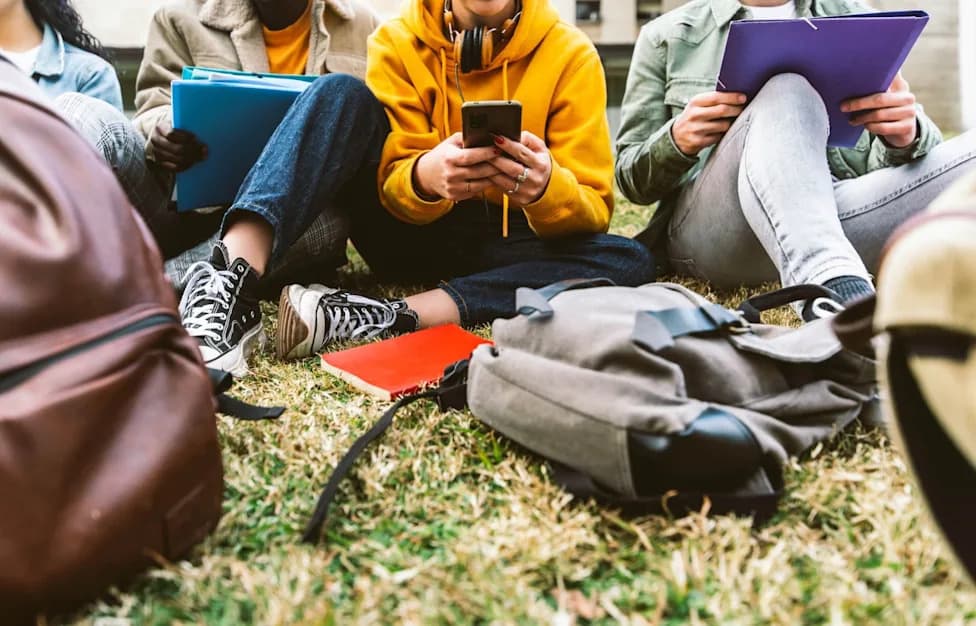 PISA 2025: Pad Znanja 15-Godišnjaka U 91 Zemlji — Kako AI Utiče Na Učenje?