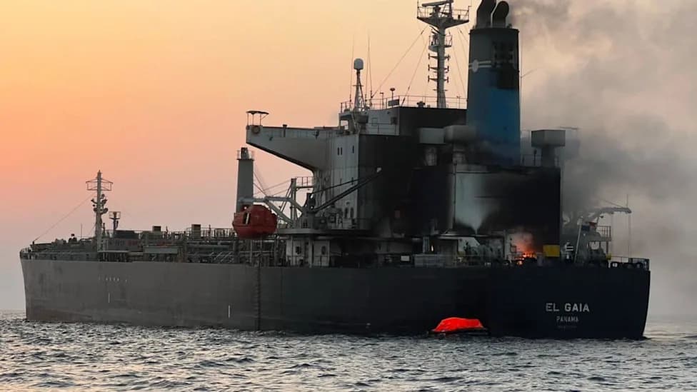 Dva mornara nestala, 23 spašena: Tanker El Gaia pogođen u Hormuškom moreuzu