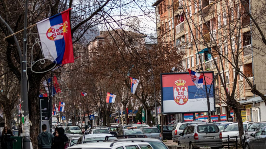 Bezbednosna procena: Srpske škole u Gračanici danas prelaze na onlajn nastavu