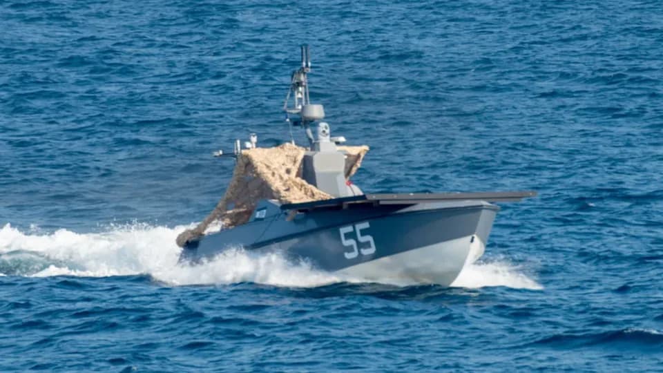 Ukrajinski Sargan-3000 Navodno Uništio Rusko Plovilo Uz Upotrebu Daljinski Upravljanog Tornja