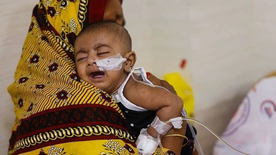 Više od 1.000 dece preminulo u epidemiji ospica u Bangladešu — kriza se produbljuje uprkos masovnoj vakcinaciji